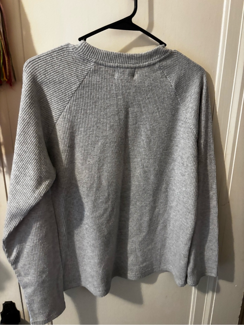Hammacher Schlemmer Men's Light Gray Crewneck Ribbed Sweater large - Picture 5 of 10